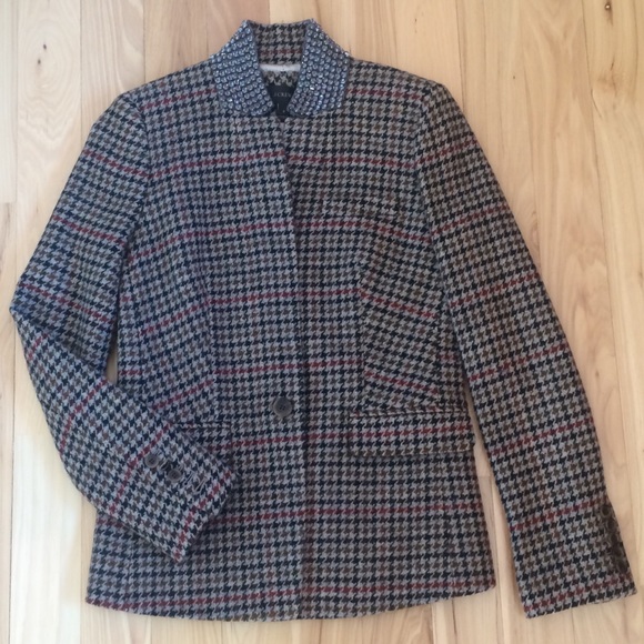 J. Crew Jackets & Blazers - EUC J. Crew sz 2 bejeweled houndstooth blazer